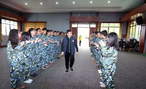 團(tuán)建活動(dòng) | 凝心聚力，我們是一家人！